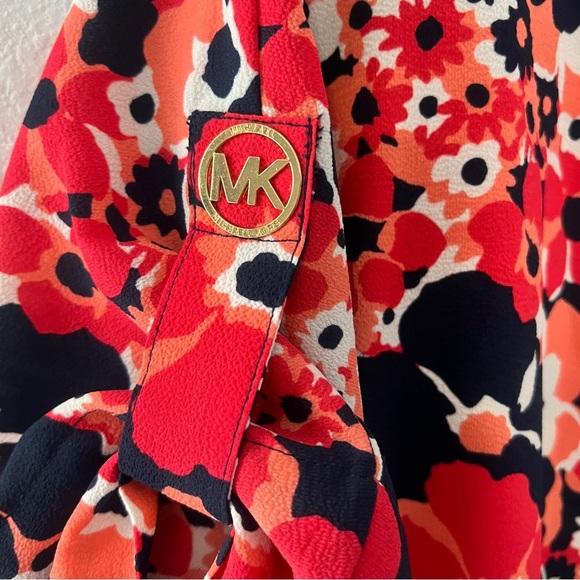 SOLD Michael Kors Women’s Vibrant & Stylish Smocked Waist Blouse XL - Picture 8 of 8